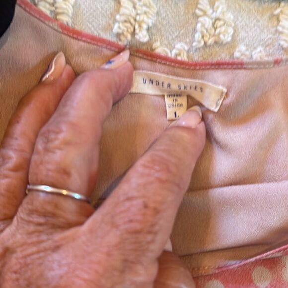 Under Skies Top Silky Ribbon Shoulders Cold Shoulders Size L - Picture 4 of 10